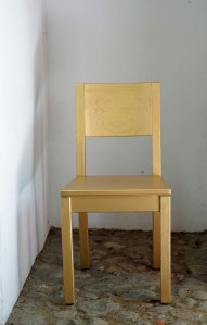 SICHTACHSEN_goldener stuhl